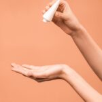 Benzoyl Peroxide vs Salicylic Acid: The Actual Chemistry Behind Each, Explained